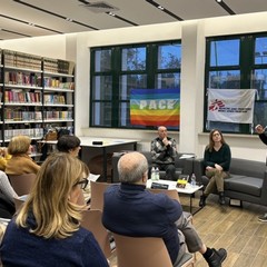 Grande successo a Margherita di Savoia per la presentazione del libro “La Rosa di Gaza”