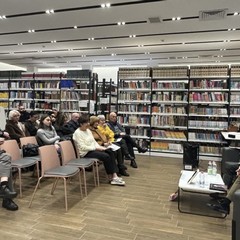 Grande successo a Margherita di Savoia per la presentazione del libro “La Rosa di Gaza”