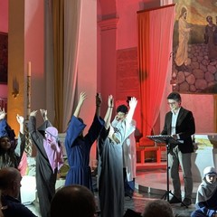 Grande successo a Margherita di Savoia per il recital “Tu ed Io Davanti a Dio”