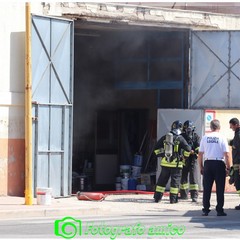 Incendio in un capannone a Margherita di Savoia