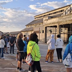 “Prega e Cammina”: una passeggiata in Salina recitando il Rosario