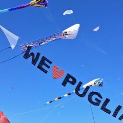 Dal Piemonte a Margherita di Savoia con i loro aquiloni in volo