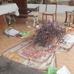 Vandalizzata la cappella di San Pio, Don Michele: «Bisogna rispettare i luoghi della collettività»
