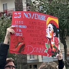 A Margherita di Savoia un corteo per dire basta alla violenza sulle donne