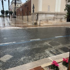 Maltempo a Margherita di Savoia: intensa pioggia e temporali