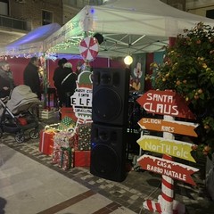 Magia natalizia, musica e colori: Margherita si illumina con il “Christmas Show”