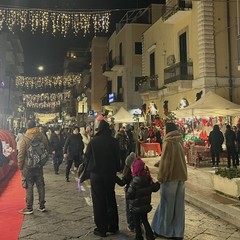 Magia natalizia, musica e colori: Margherita si illumina con il “Christmas Show”