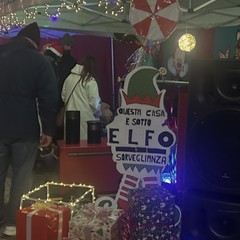 Magia natalizia, musica e colori: Margherita si illumina con il “Christmas Show”