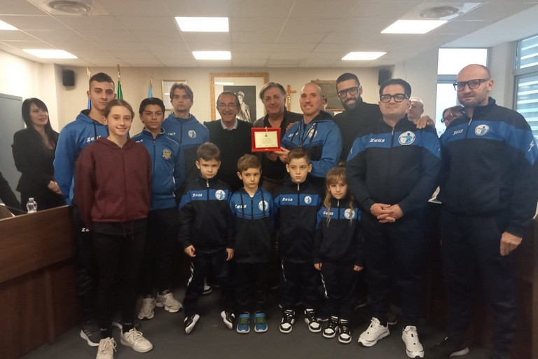 Targa a Nicola Vitto