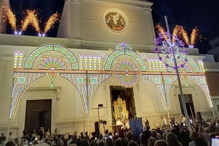Tra fede, memoria e tradizioni: Margherita di Savoia celebra il Santissimo Salvatore