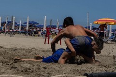 Domenica la terza edizione del trofeo "Apulia beach wrestling"