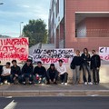 «Non siamo senza voglia, siamo senza futuro»: a Margherita gli studenti dell’Aldo Moro in sciopero contro il carovita