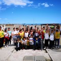 Gli studenti tornano a ripulire la spiaggia libera dai rifiuti