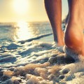 La Marcia Acquatica: i benefici di camminare regolarmente nell’acqua di mare