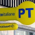 Nuovo ATM Postamat all'ufficio postale di Zapponeta