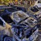 Ancora auto in fiamme a Margherita: brucia anche un albero