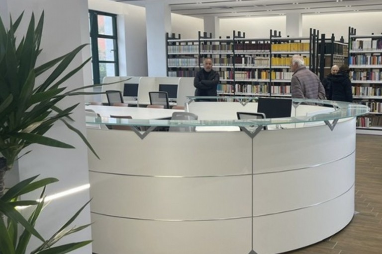 Letture a tema e laboratori creativi in biblioteca per accogliere il Carnevale