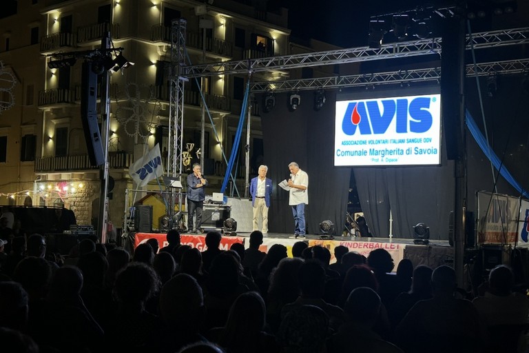 Memoria, impegno e solidarietà: l’Avis di Margherita di Savoia festeggia i suoi 50 anni