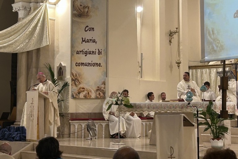 Tra fede e comunità: Margherita si prepara a celebrare la Madonna Addolorata