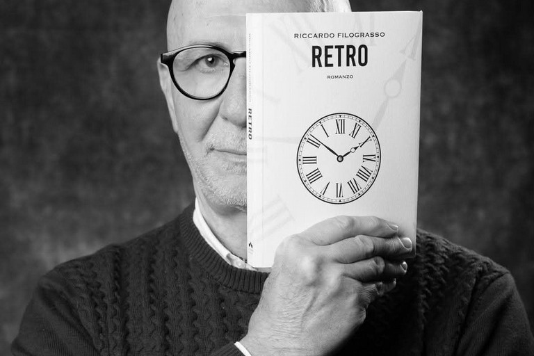 Riccardo Filograsso presenta il suo libro “Retro” a Margherita di Savoia