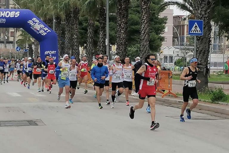 Mare&Sale Half Marathon. <span>Foto Davide Piazzolla </span>