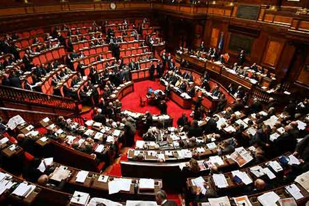 parlamento italiano riduzione parlamentari